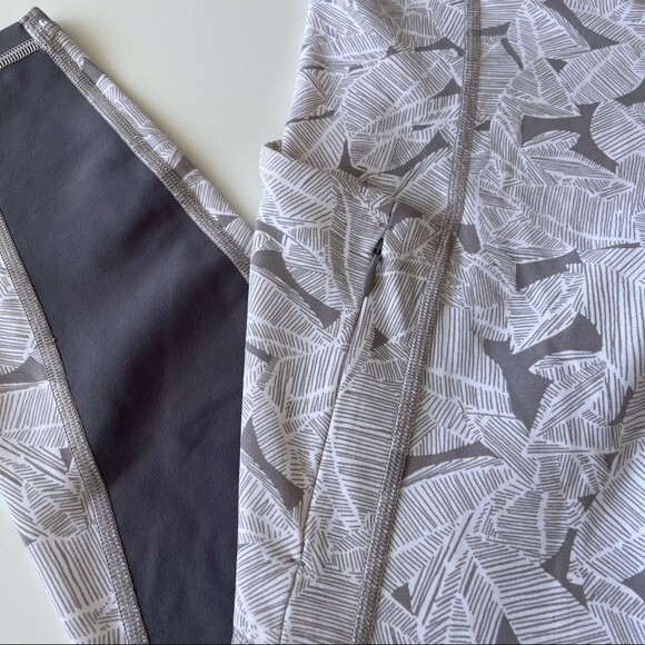 Athleta Palm All 7/8 Tight Legging Pant Gray Size Small - Picture 7 of 12